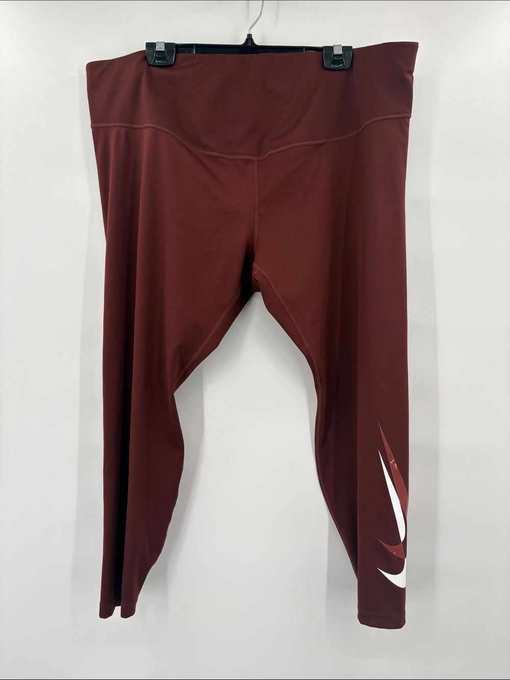 Nike Brown Leggings with White Swoosh Accent Size 3X